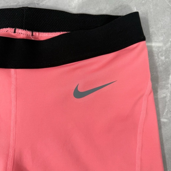 Women’s Nike Pro Dri-Fit 8” Compression Athletic Workout Shorts Medium - Picture 3 of 16